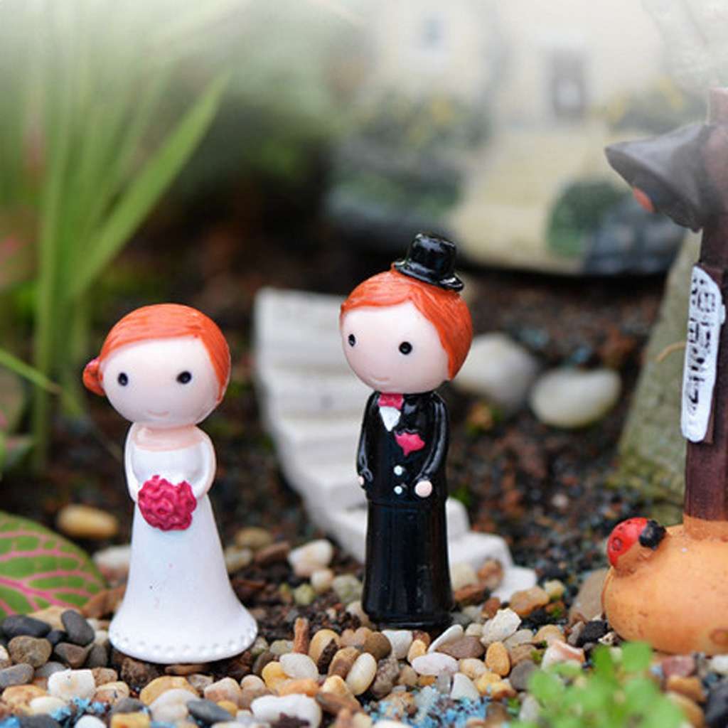 1Pair Wedding Lover Miniature Dollhouse Bonsai Fairy Garden Landscape Decor-5