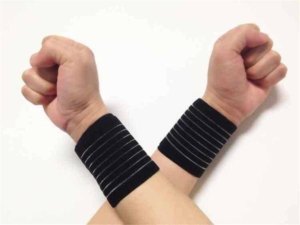 Fitness Cotton Strength Bandage Hand Wrist Straps Sport Wristbands Support Wrist Protector Carpal Tunnel Wrist Brace Gym Wraps(Color: Black)-1
